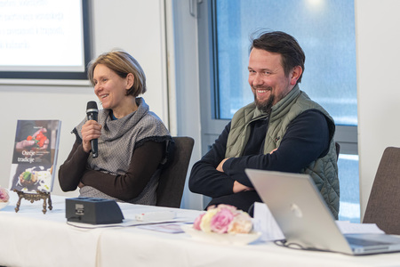 Borza lokalnih živil (3)